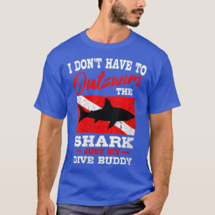 Unterwasser der Taucherflagge "Womens Shark Scuba T-Shirt