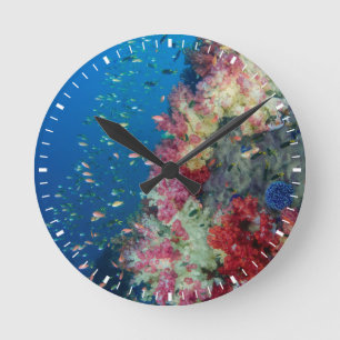 Unterwasser-Korallenriff, Indonesien Runde Wanduhr