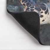 Unterwasser-Leben: Eine Hawksbill Sea Turtle 2 Mousepad (Ecke)