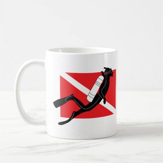 UNTERWASSERATEMGERÄT Tauchen-Flagge mit männlichem Kaffeetasse (Links)