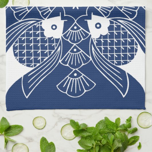 Unterwasserfischdesign mit blauem Hintergrund Handtuch (Gefaltet)