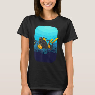 Unterwasserfotografie Taucher mit Kamera 2 T-Shirt