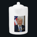 UNTERZEICHNET VON PRÄSIDENT TRUMP<br><div class="desc">UNTERZEICHNET VON PRÄSIDENT TRUMP... AMERIKAS LIEBLINGSPRÄSIDENT!</div>