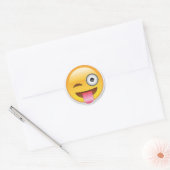 Unverschämter emoji Wink Runder Aufkleber (Umschlag)