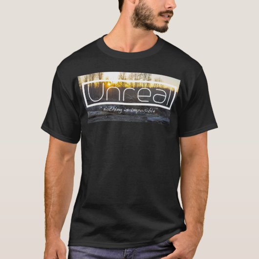 Unwirkliches Logo T-Shirt (Vorderseite)
