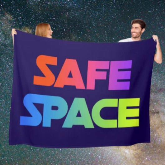Unzerbrechlicher Stolz: Safe Space Blanket Fleecedecke