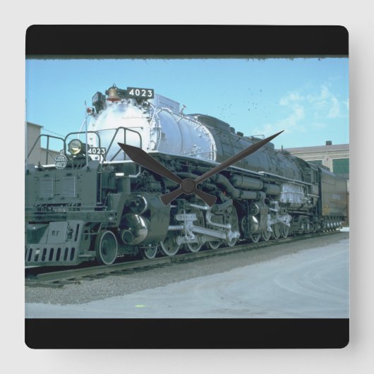 UP 4-8-8-4 "Big Boy" #4023_Trains Quadratische Wanduhr (Vorderseite)