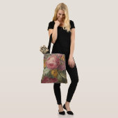 Üppige Antique Rose Tasche (Am Model)