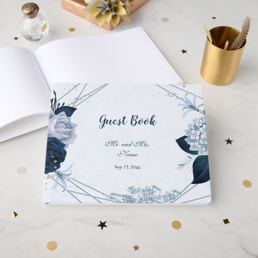 üppige bläuliche Marinebarnen und staubige Blumen  Gästebuch (Vorderseite Offen)