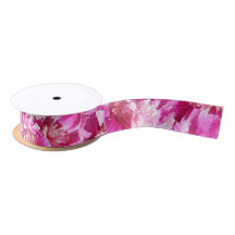 Üppige heiße rosa Pfingstrosen-Blumen-Satin