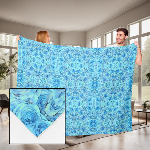 Üppiges Rosendesign in Türkis Fleecedecke