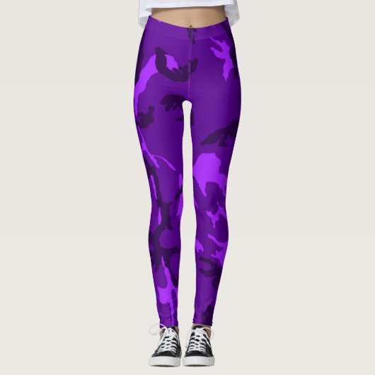 Üppiges Sassy Mädchen lila Blacklight Camouflage Leggings (Vorderseite)