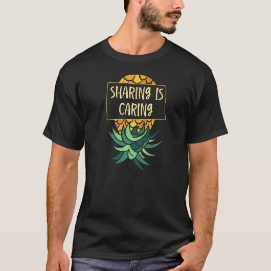 Upside Down Ananas Sharing Kümmre Swinger T-Shirt (Vorderseite)