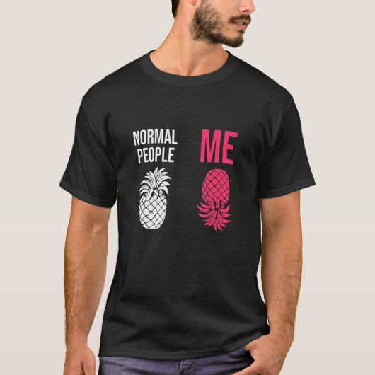 Upside Down Pineapple To Vanilla Swinger Joke T-Shirt (Vorderseite)