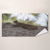 Upside Down Squirrel Bath Towel Badehandtuch (Badehandtuch)