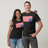 Upside Down USA Flag: In schrecklicher Not T-Shirt (Unisex)