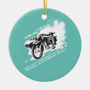 Ural-Motorrad mit Sidecar hat keine Angst vor Schm Keramik Ornament