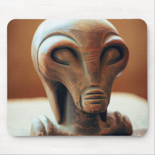 Uralte Alien Statue Mousepad
