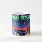 Urban Cosmos Graffiti Spaceship Futuristic Neon Kaffeetasse (Mittel)