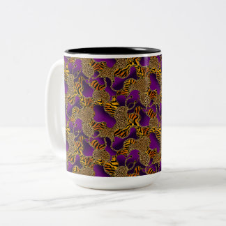 Urban Glam Animal Print With Chains On Purple Zweifarbige Tasse