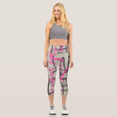 Urban Graffiti Pink & Gray Style Capri Leggings (Vorderseite)