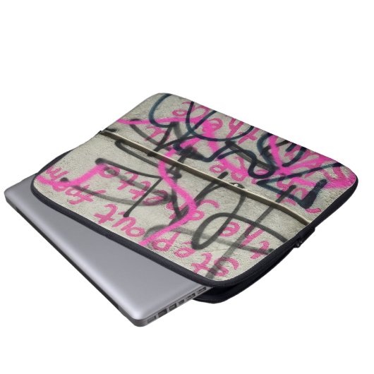 Urban Graffiti Style Laptop Sleeve (Vorne Knopf)