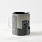 Urban Gray Zweifarbige Tasse (Vorderseite Links)