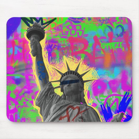 Urban Liberty: Lebhafte Freiheitsstatue Mousepad (Vorne)