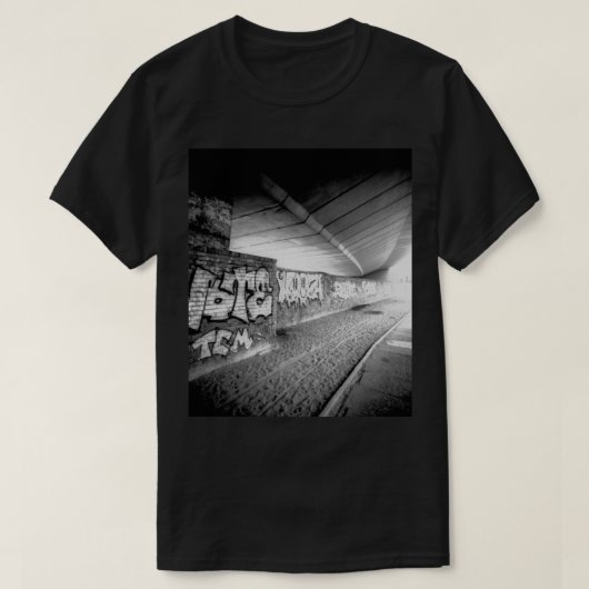 URBAN LONDON FOTO: UNTER DEM WESTWAFFENFLYOVER T-Shirt (Design vorne)