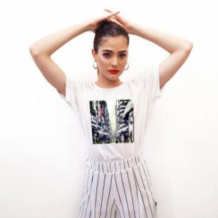 Urban Pulse: Japanisch Street Cyberpunk T-Shirt