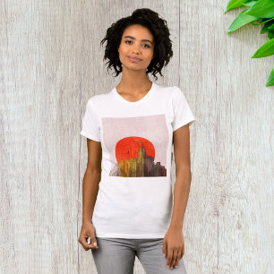 Urban Skyline mit Red Sun Grunge City T-Shirt