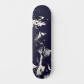 Urban Street Art Inspiriert Gray Wolf Howling Wide Skateboard (Vorderseite)