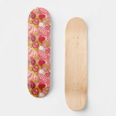 Urbanes Graffiti-Straßenkunstmuster Skateboard (Vorderseite)