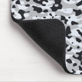 Urbanes Tarnmuster mit hohem Kontrast Mousepad (Ecke)