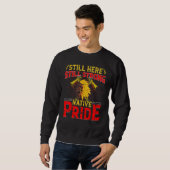 Ureinwohner-Erbe Indigener Stolz Native A Sweatshirt (Vorne ganz)