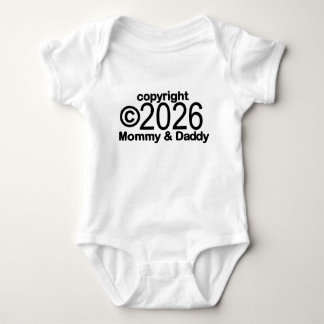 Urheberrecht 2026 Mami und Papi Baby Bodysuit Strampler