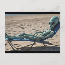 Urlaub Alien am Strand Postkarte