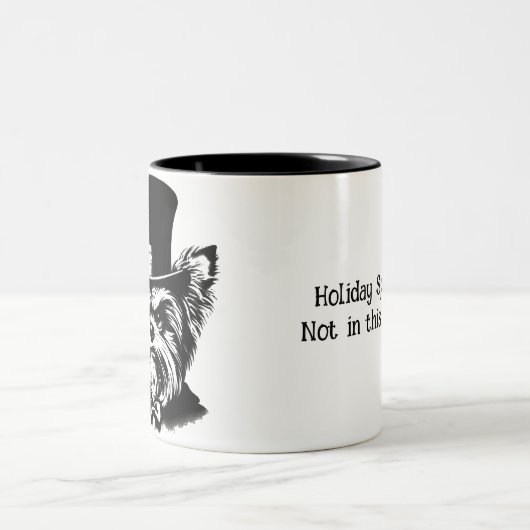 "Urlaub Geist? Nicht in diesem Haus". Zweifarbige Tasse (Mittel)