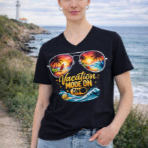 Urlaubsmodus An Strandurlaub V-Ausschnitt-Shirt