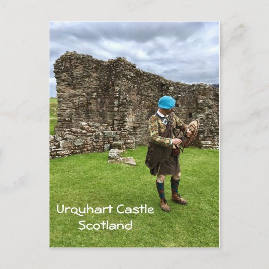 Urquhart Castle in Schottland, Jacobite Man in Kil Postkarte (Vorderseite)