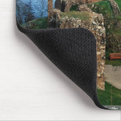 Urquhart Schloss, Loch Ness, Schottland Mousepad (Ecke)