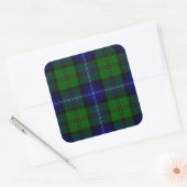 Urquhart tartan blue kariert quadratischer aufkleber (Umschlag)