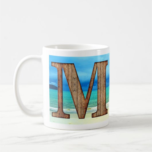 Ursprüngliche Monogram Holzbuchstabe M Beach Ocean Kaffeetasse (Links)