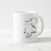 Ursprüngliche S Alphabet Letter Greenery und Gold Jumbo-Tasse (Vorderseite Rechts)