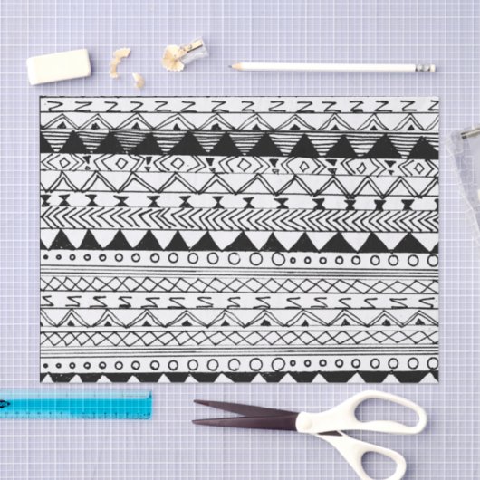 Ursprüngliche Schwarz-weiße Hand gezeichnetes Seidenpapier (Handwerk)