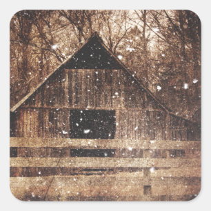 Ursprünglicher Winterschnee Land Alter Stall Quadratischer Aufkleber