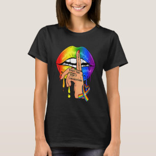 Urteilen Sie nicht Gay Pride Lgbt Lgbt Dripping Ra T-Shirt