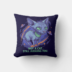 Urteilende Alien Sphynx Katze Sci-Fi Humor Kunst Kissen
