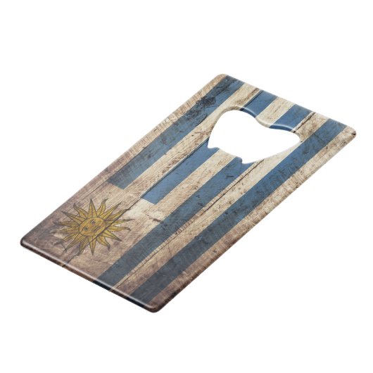 Uruguay-Flagge auf altem hölzernem Korn Geldkarten Flaschenöffner (Rückseite Schrägansicht)