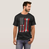 US-amerikanische Flagge Dieselfahrzeug T-Shirt (Vorne ganz)